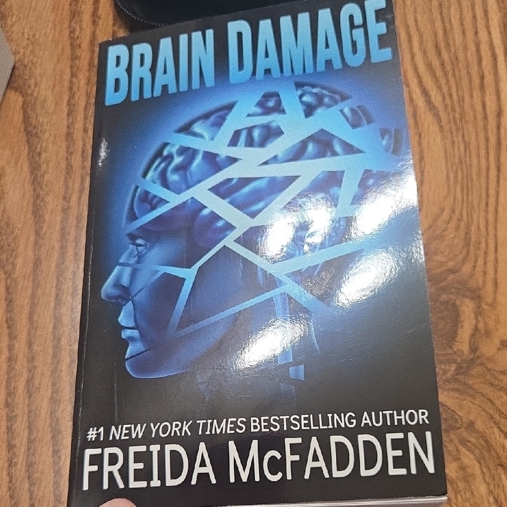 Brain Damage by Freida McFadden Book